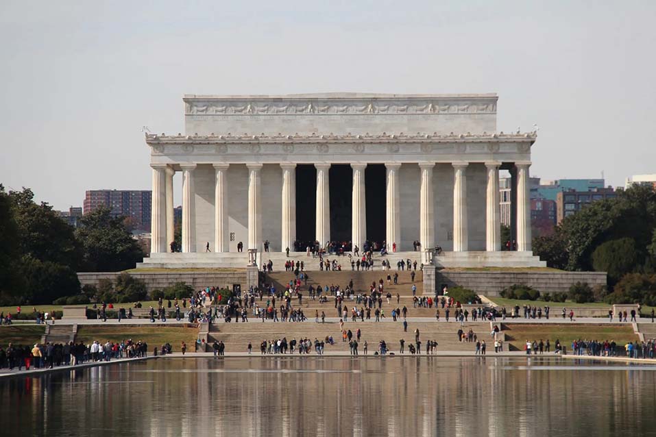 Washington D.C. Must-Visit: Top 10 Attractions and Destinations